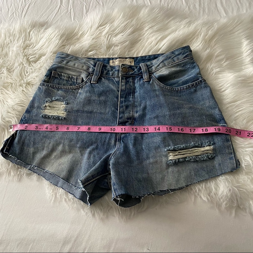 Painted Jean • Distressed High Rise Short - Picture 10 of 12